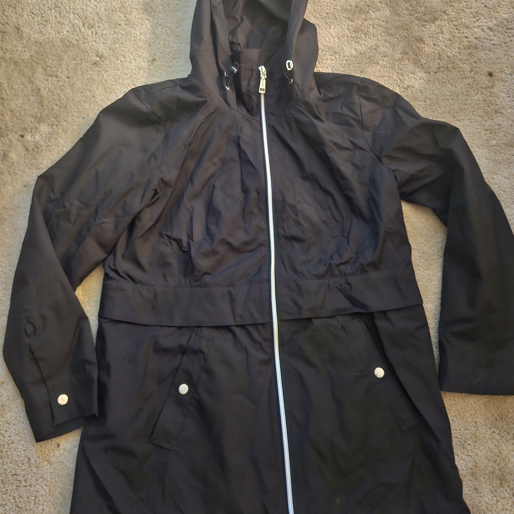 Vince Camuto Black Ski Jacket with Water-Resistant Design